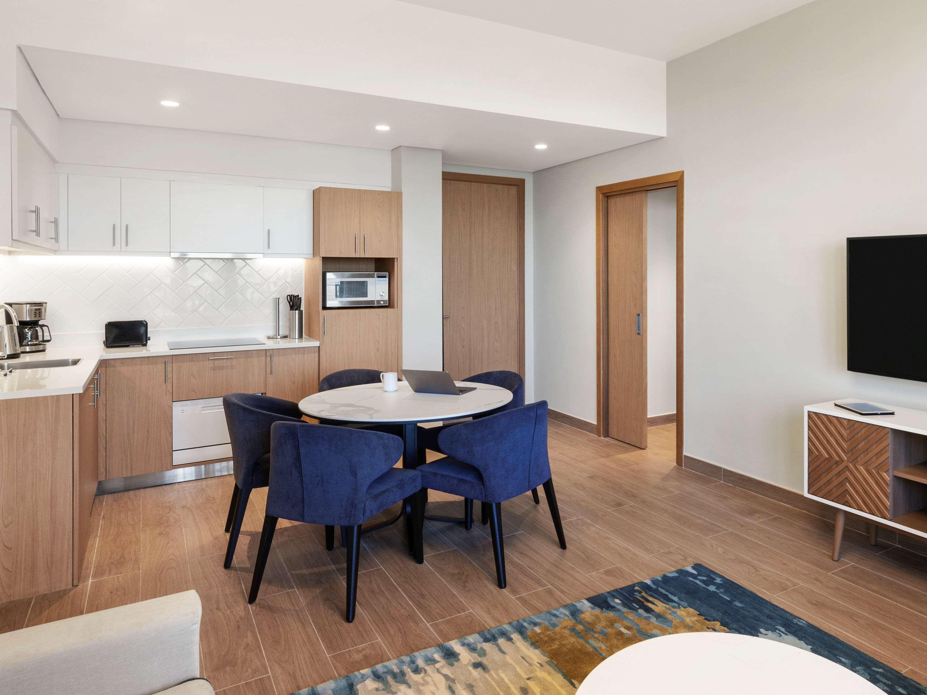 Aparthotel Adagio Dubai Deira Eksteriør bilde