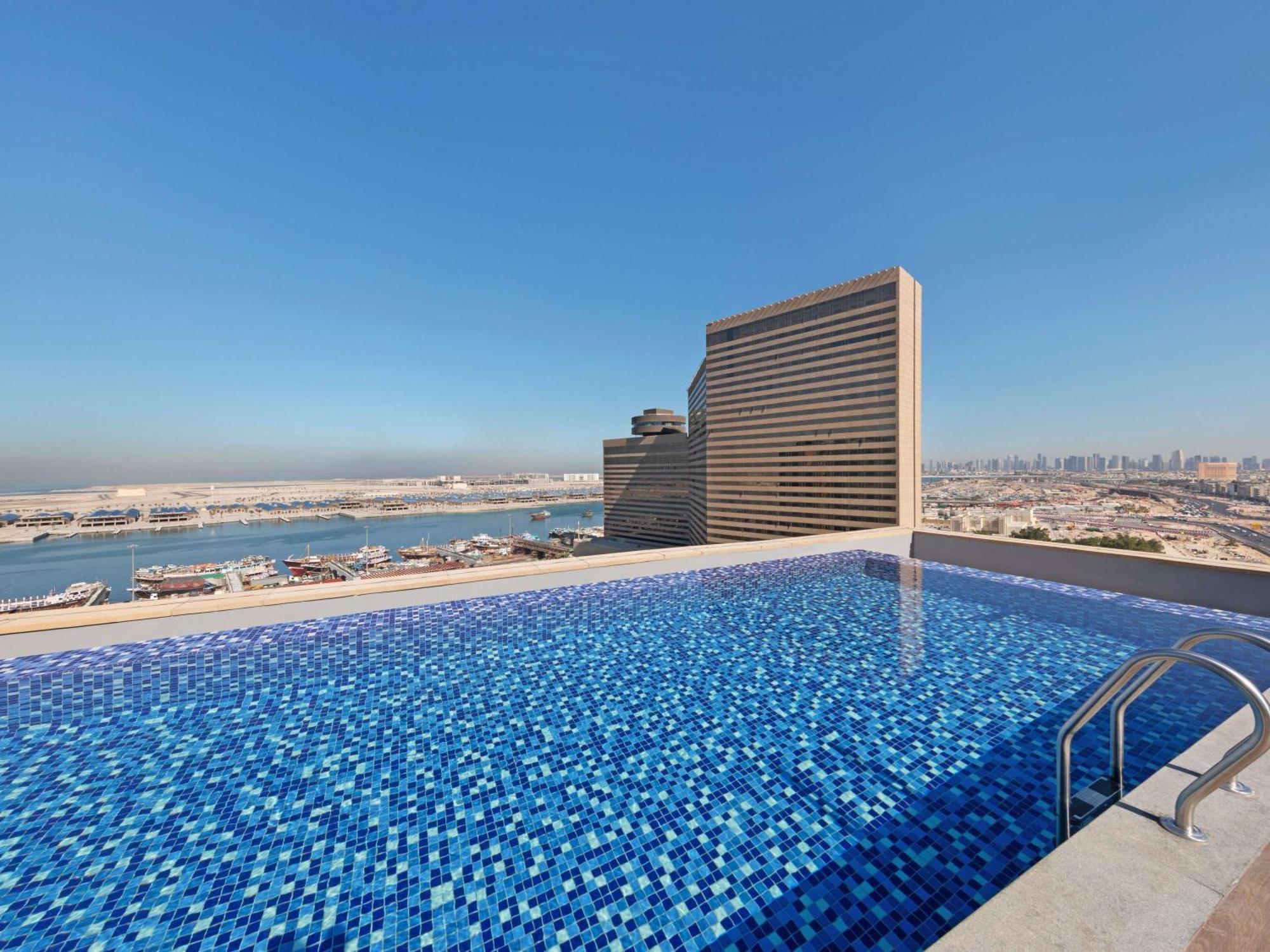 Aparthotel Adagio Dubai Deira Eksteriør bilde